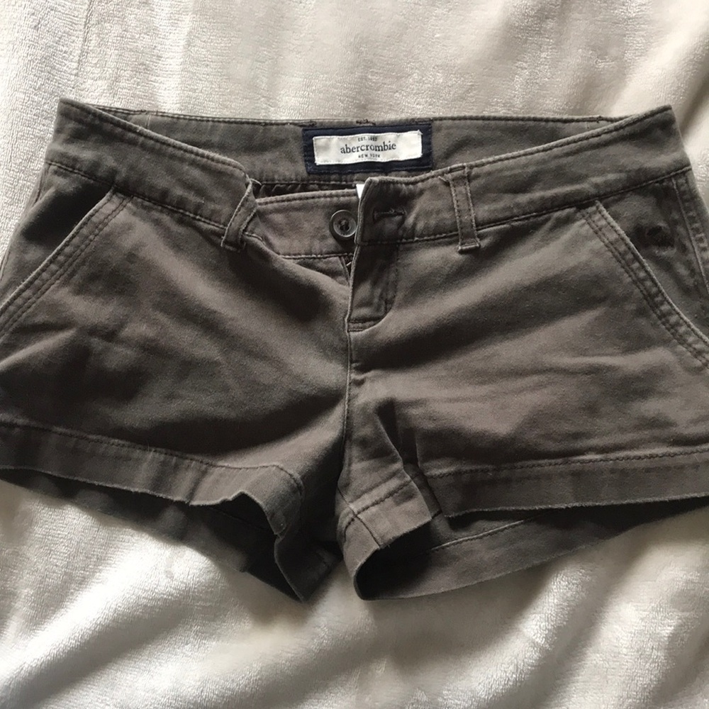 Abercrombie shorts!!